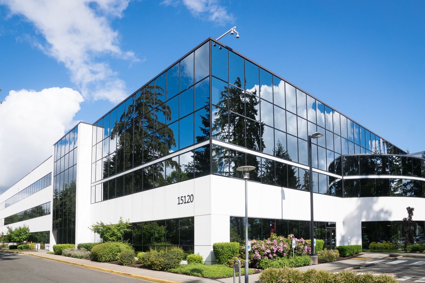 Dingmin Pharma office and R&D building